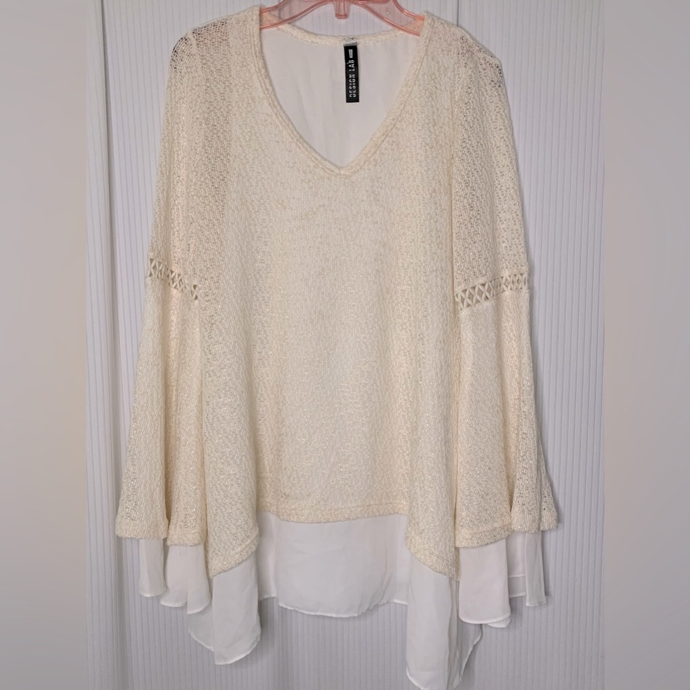 Design Lab by Lord & Taylor Sweater with Lining Cream Color Flare Sleeve XS